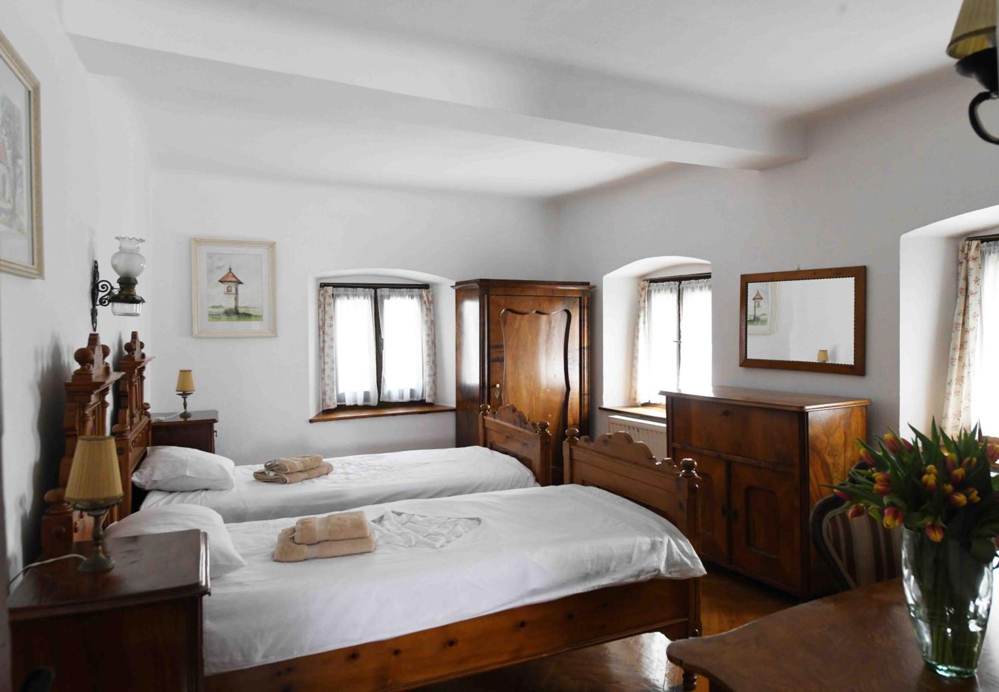 Baroque Villa Near Bled - Resort Vidmar Lesce  Eksteriør billede