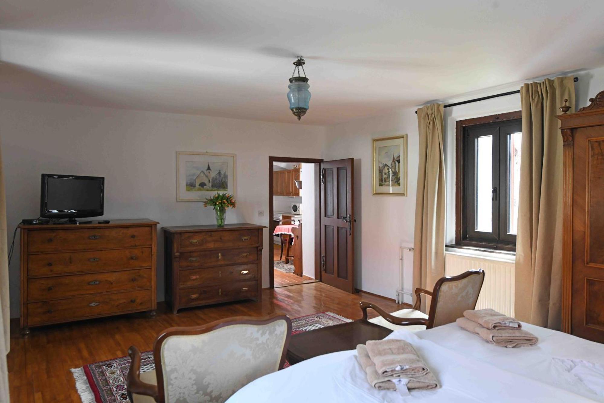 Baroque Villa Near Bled - Resort Vidmar Lesce  Eksteriør billede