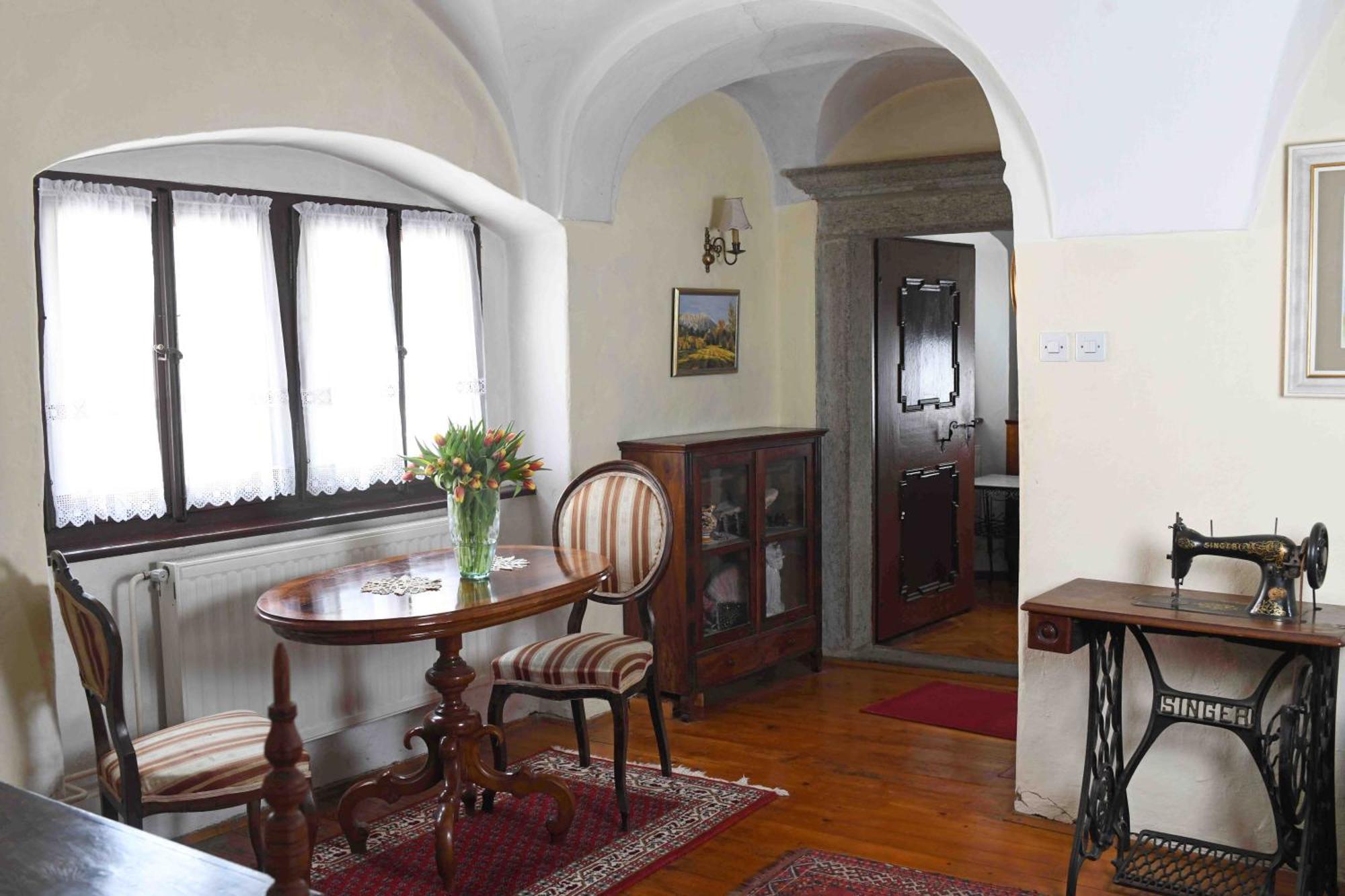 Baroque Villa Near Bled - Resort Vidmar Lesce  Eksteriør billede