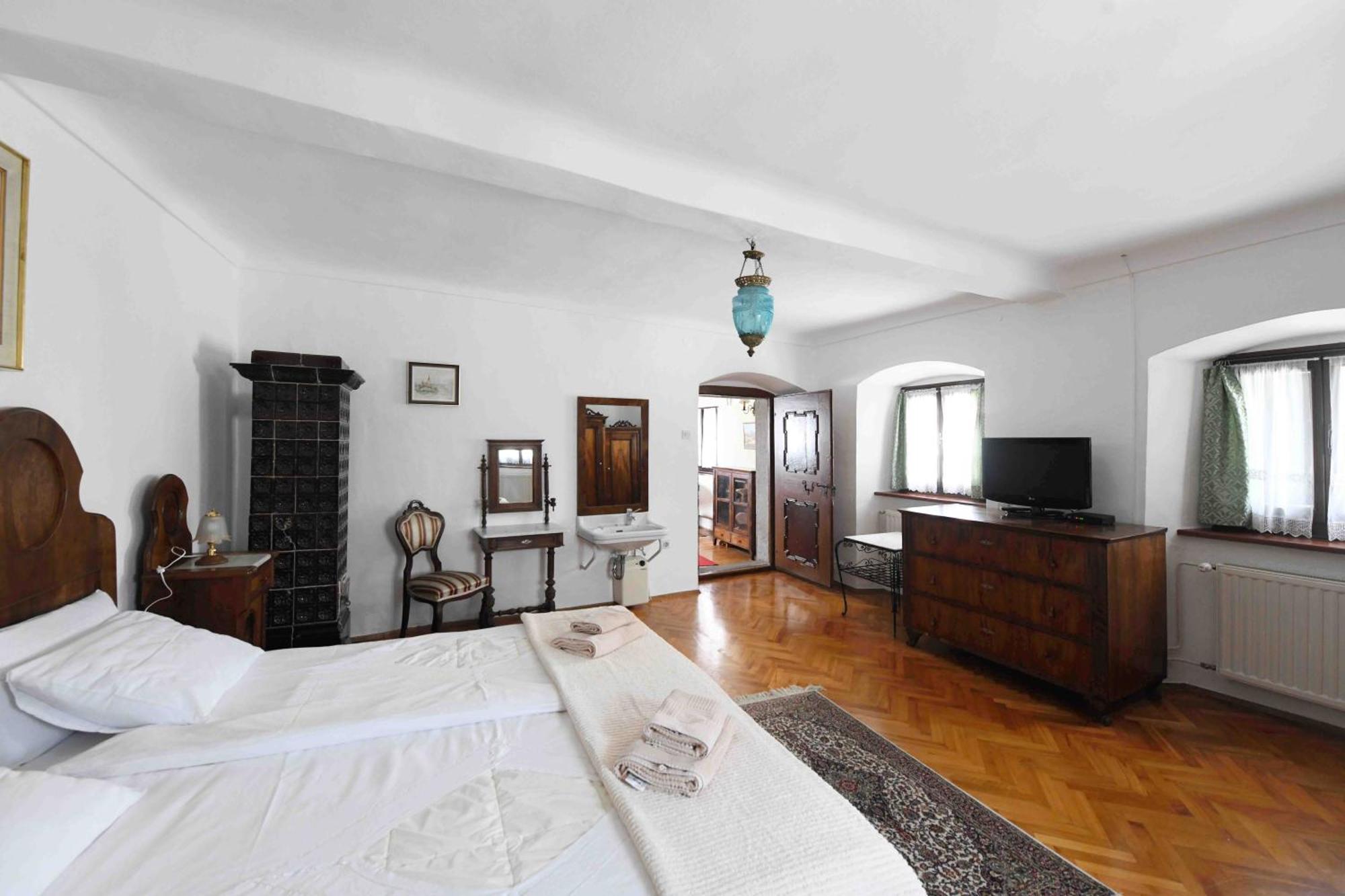 Baroque Villa Near Bled - Resort Vidmar Lesce  Eksteriør billede